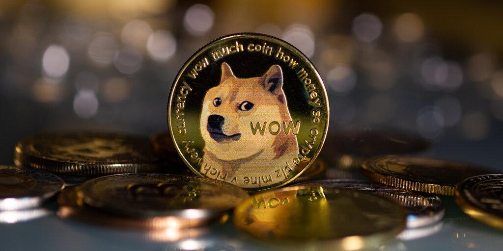 “DOGE收益策略: 狗狗币微策略与比特币、Solana扩张关注”